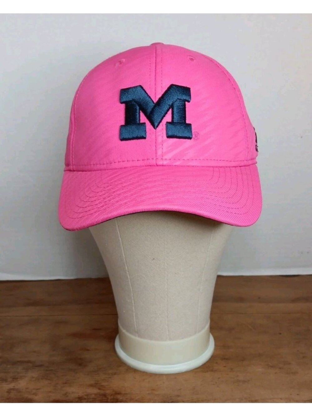 Michigan Wolverines Adidas L XL Pink Ball Cap Hat Cancer Ribbon Hope Fight Cure